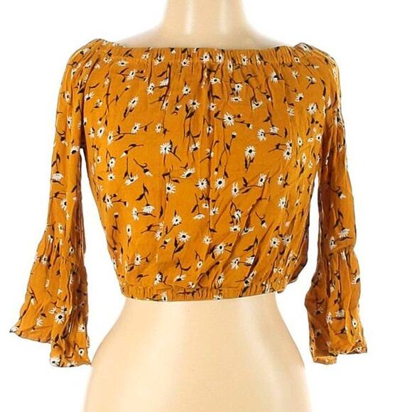 Excellent Condition Bleuh Ciel Juniors Floral Cutout Back Blouse Size Large - Picture 3 of 7